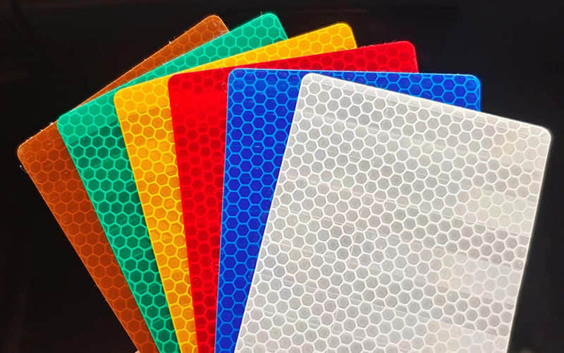 Reflective Vinyl Class III Honeycomb Appearance Prismatic