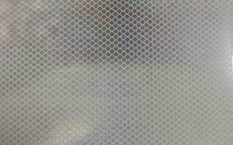 Reflective Sheeting Manufacturer | High-Quality Reflective Vehicle Decals and Traffic Signage Solutions | Comprehensive Technical Support