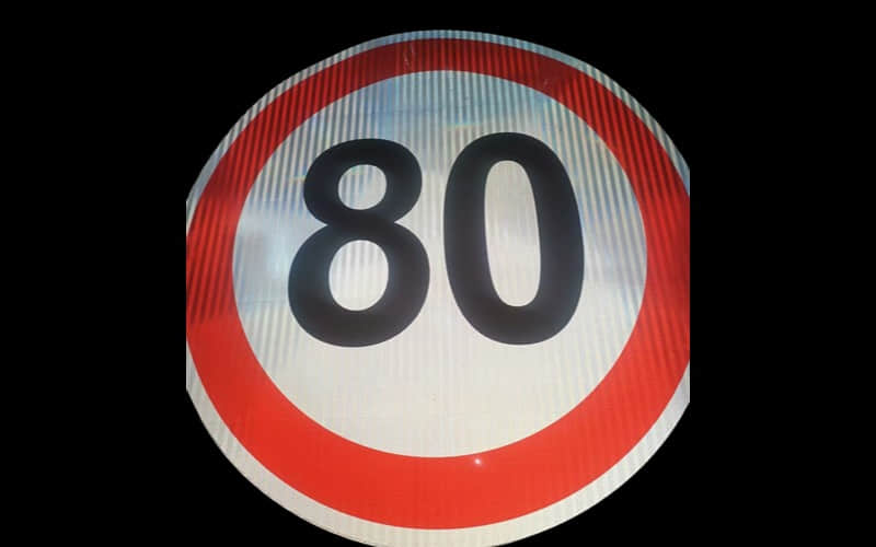 Reflective Sheeting Manufacturer | High-Quality Reflective Vehicle Decals and Traffic Signage Solutions | Comprehensive Technical Support